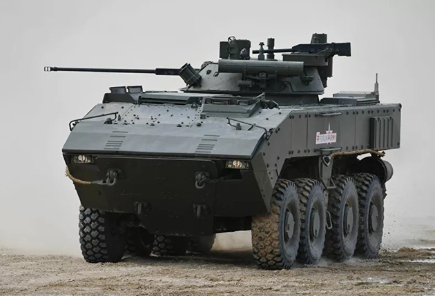 Nga cho ra lò mẫu xe tăng bánh lốp đầu tiên cơ động như ô tô