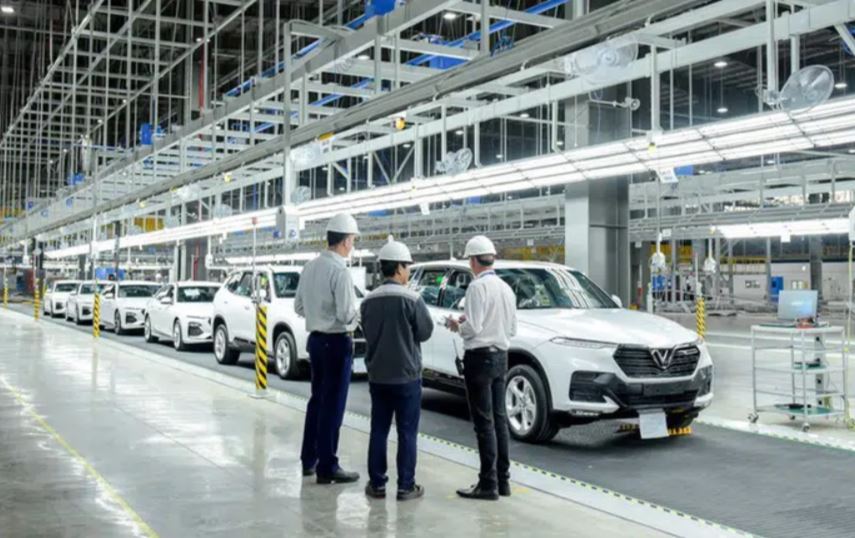 Reuters: 2 mẫu xe tự lái của Vinfast sẽ được bán tại Mỹ, Canada và châu Âu từ 2022
