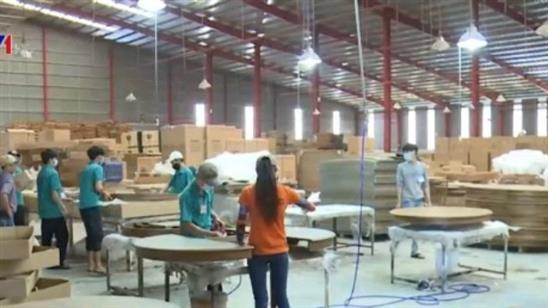 Thuế xuất khẩu sản phẩm gỗ vào Nga sẽ giảm dần