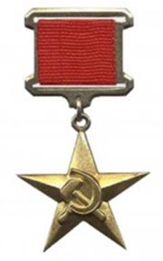 Liên bang Nga: Phục hồi danh hiệu Anh hùng lao động