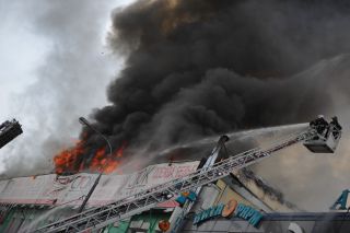 Cháy nhà kho TTTM Moskva (cập nhật thông tin mới)