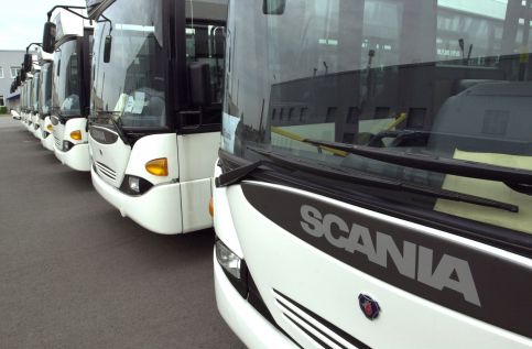 Moskva: Tăng cường di dời xe đỗ trái phép