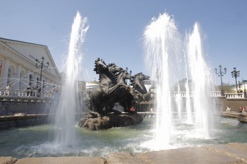 Moskva: Hơn 500 đài phun nước đã hoạt động