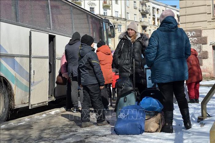 Ukraine, Nga tiếp tục hoạt động sơ tán người dân