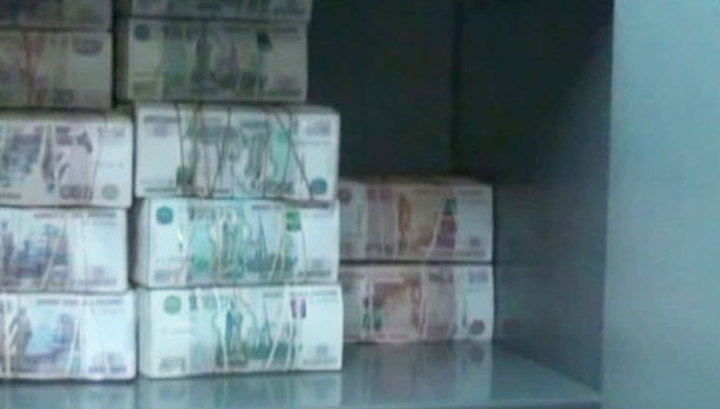 Moskva: Bắt giữ băng nhóm 