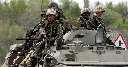 Khủng hoảng Ukraine: Treo thưởng 10.000 USD bắt nhà báo truyền hình Nga