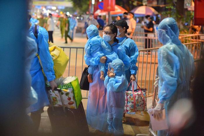 Bộ Y tế: Giãn cách hẹp nhất có thể, nới lỏng phải thận trọng từng bước