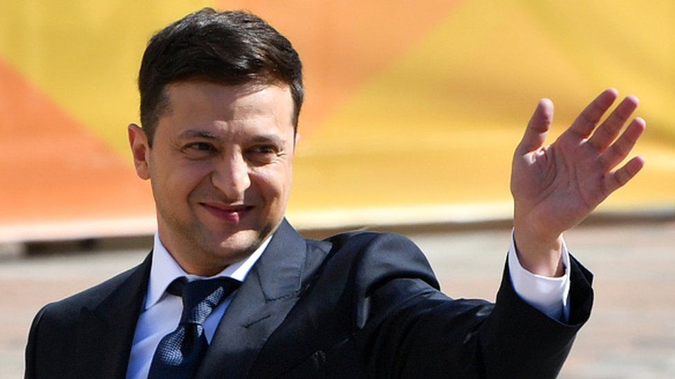 Ukraine bất bình khi người Mỹ rời đi đầu tiên giữa căng thẳng leo thang với Nga