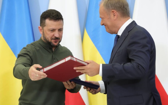 Tổng thống Zelensky: Hiệp ước mới cho phép Ba Lan bắn hạ tên lửa Nga ở Ukraine