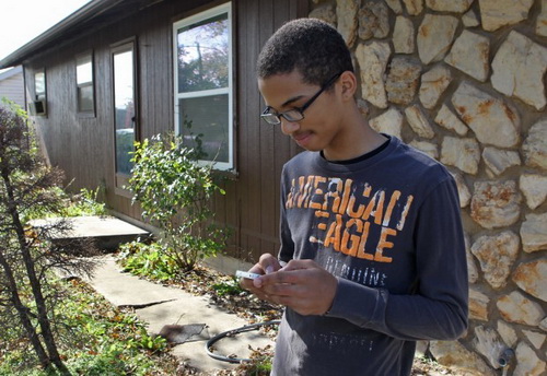 Nhiều học sinh Mỹ bị đình chỉ vì mạng xã hội